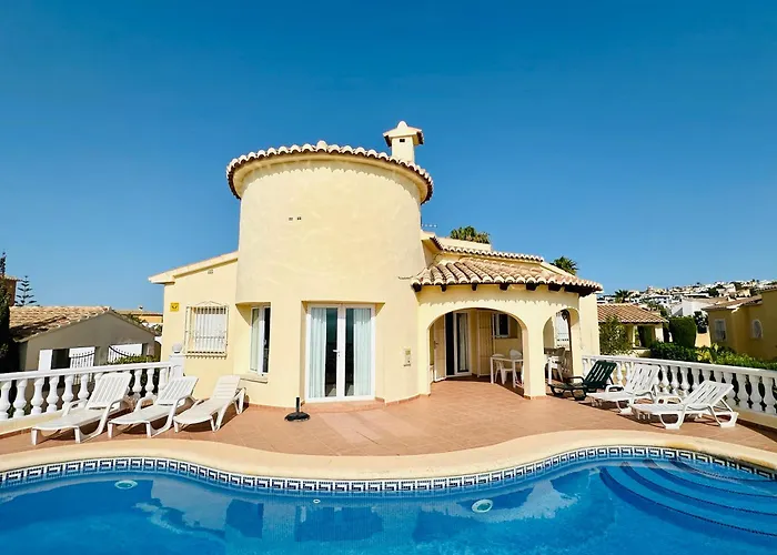 Elena Villa